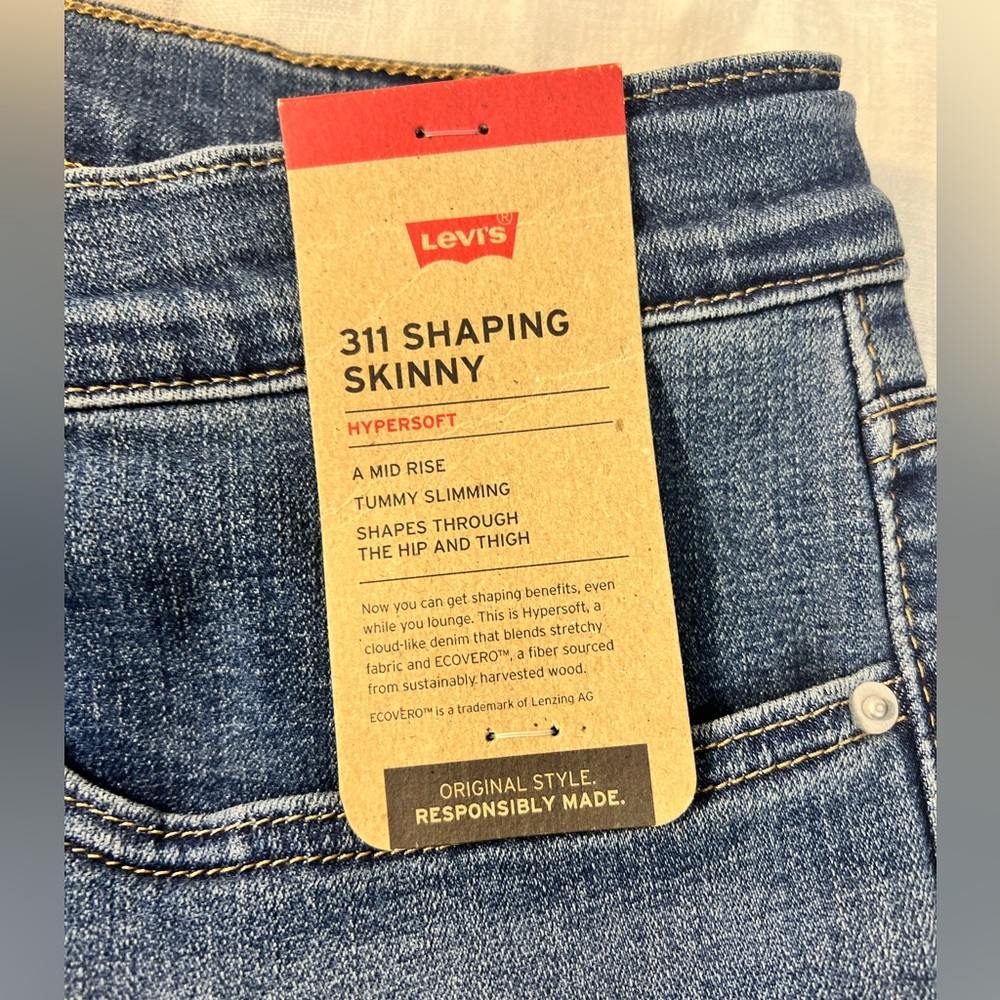 Levi’s 311 shaping skinny hypersoft jeans - Picture 2 of 16